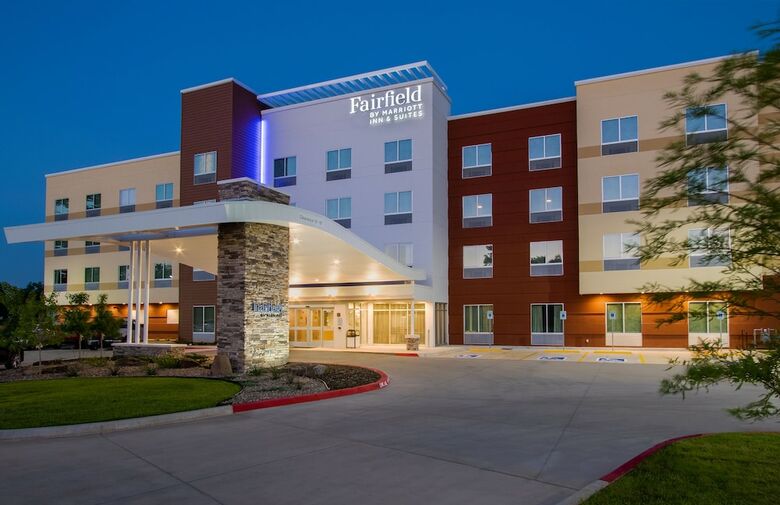Hotel Fairfield Inn & Suites Duncan
