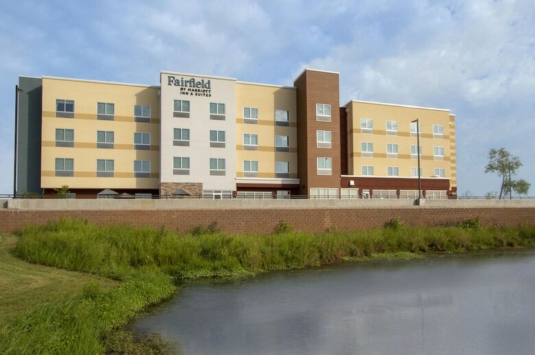 Hotel Fairfield Inn & Suites Duncan