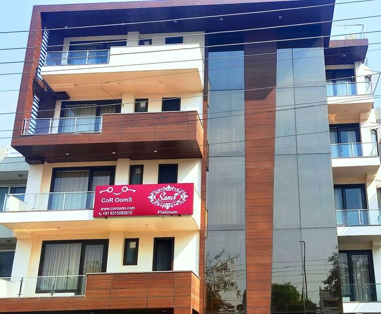 Hotel Corooms Sanvi Prime Unitech Cyber Park