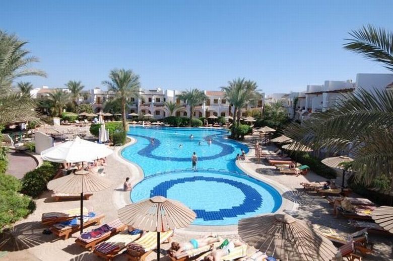 Hotel Dive Inn Resort