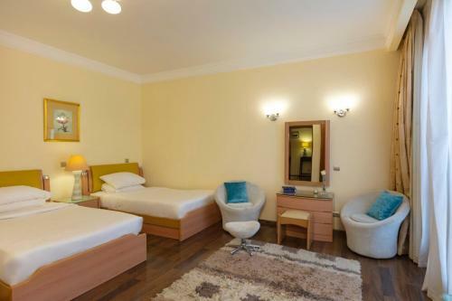 Royal Savoy Hotel And Villas