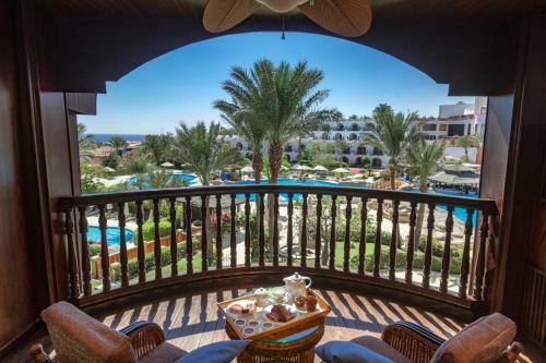 Royal Savoy Hotel And Villas