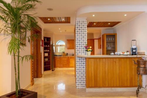 Royal Savoy Hotel And Villas