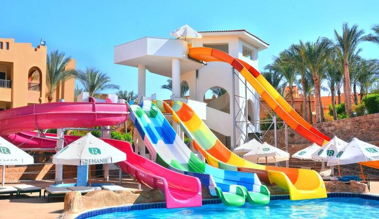 Hotel Rehana Royal Beach Resort & Spa