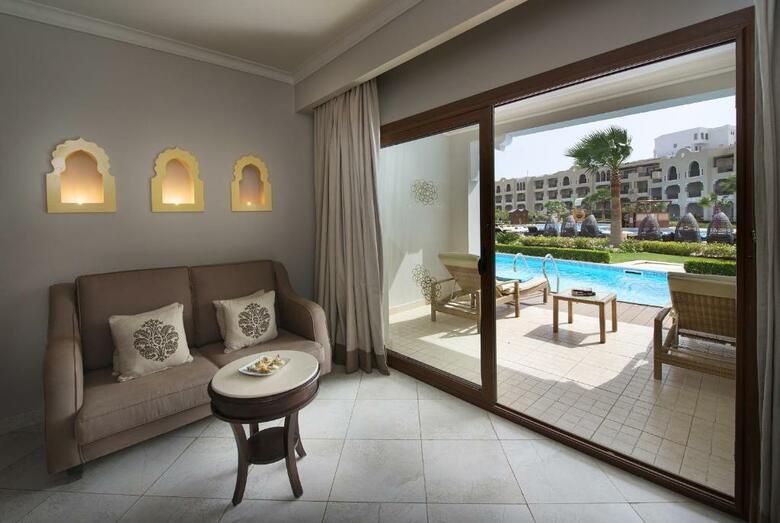Hotel Sunrise Grand Select Arabian Beach Resort