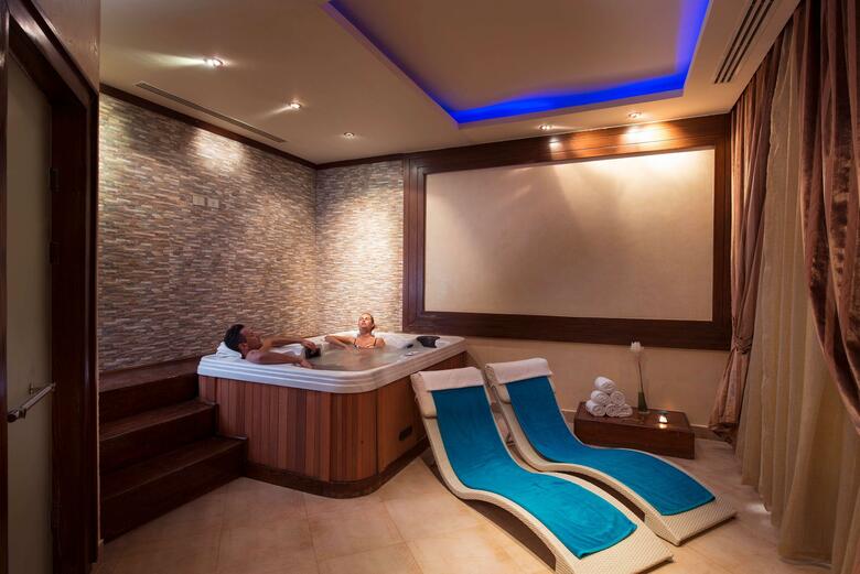 Hotel Sunrise Grand Select Arabian Beach Resort