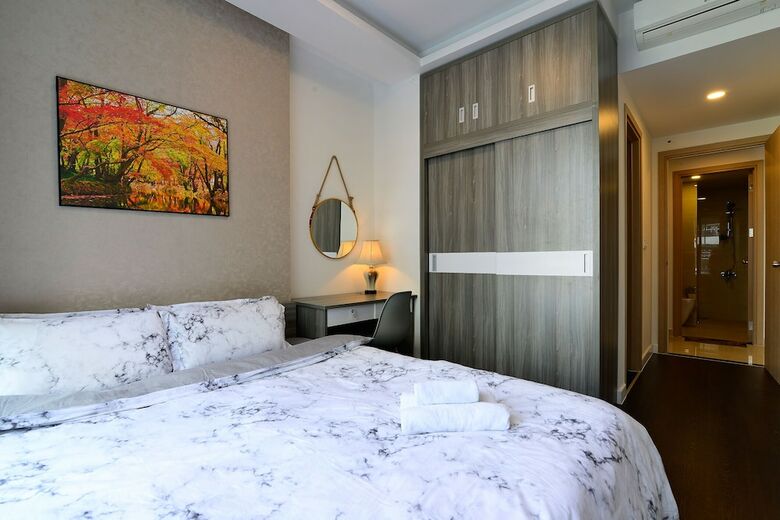Pho Quang Luxury 2brs Apartments