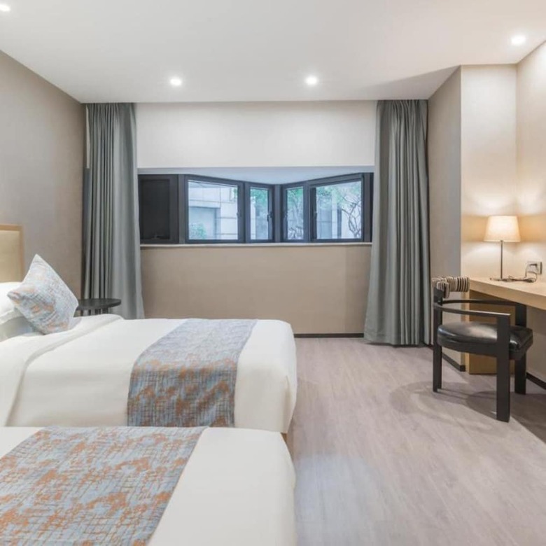 Vyluk J Hotel Shanghai West Station