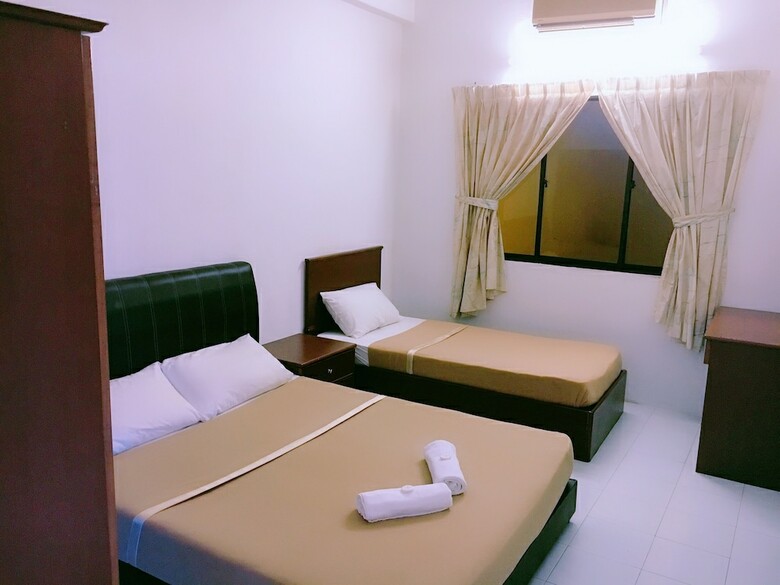 Dindings Pantai Desair Apartment By Dpd