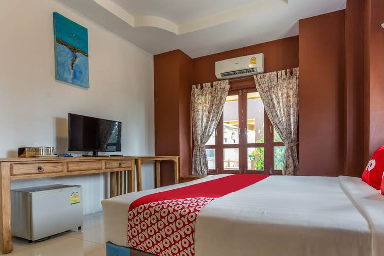 Oyo Yellow Tique Hotel