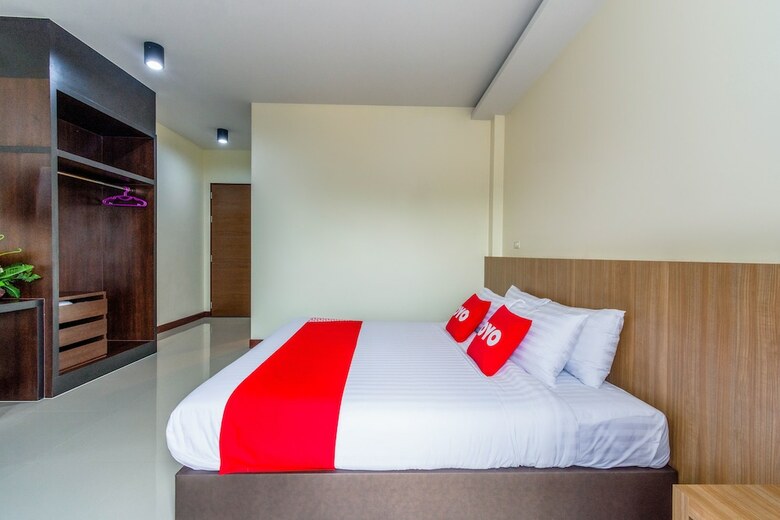 Hotel Oyo Canal Happiness