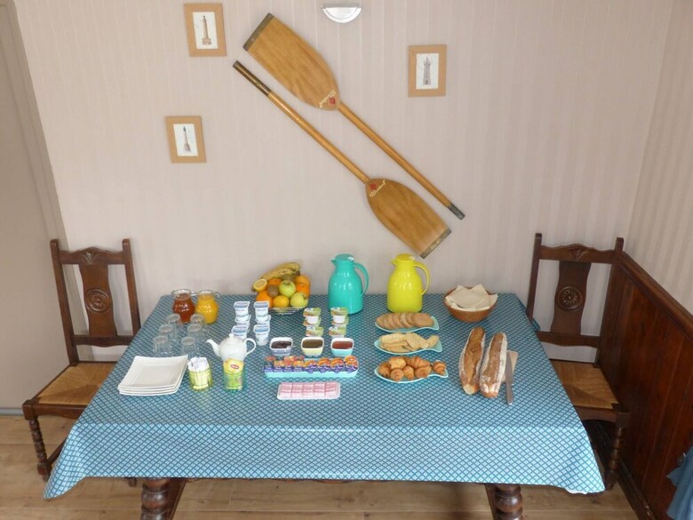 Bed & Breakfast Chambres D'hotes & Creperie Le Yaudet