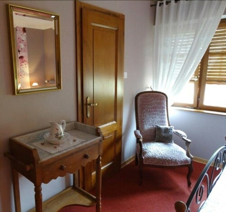 Bed & Breakfast Maison D'hotes La Maison Fleurie