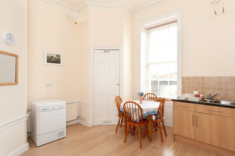 363 Union Street Apartment