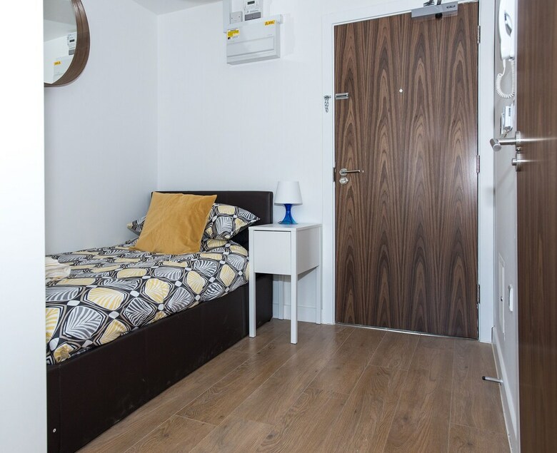 Portcullis House Apartments