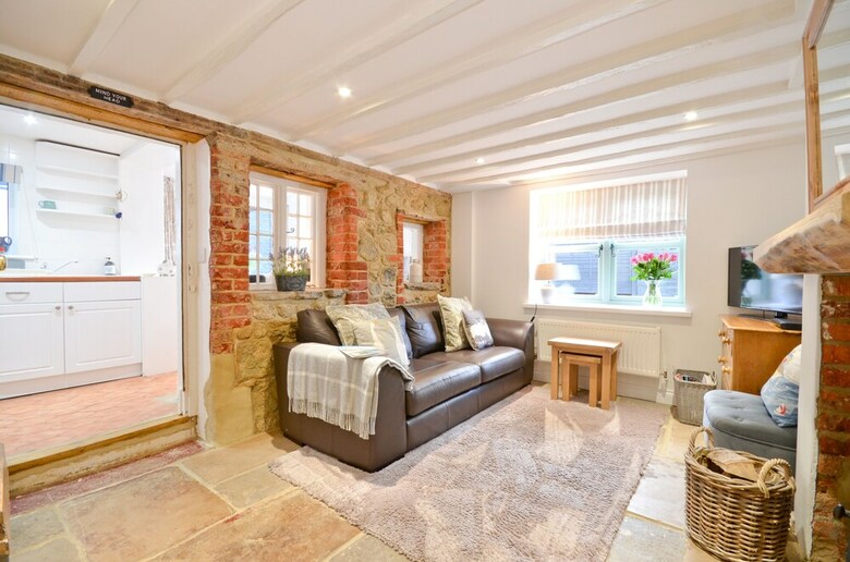Bank Cottage