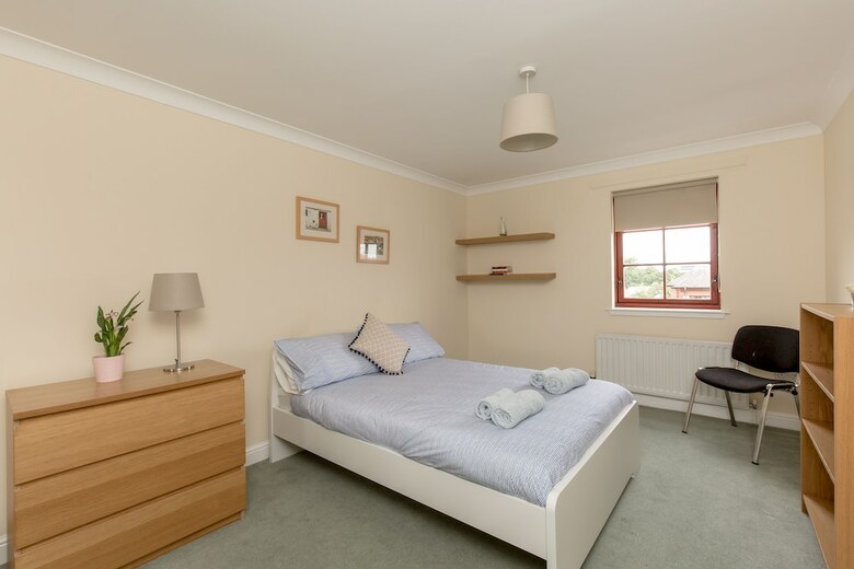 418 - Orchard Brae Avenue Apartment 3