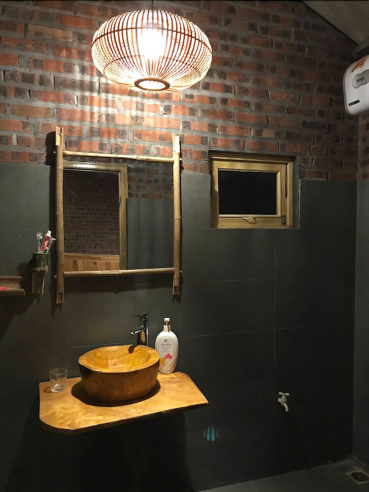 Hostal Indigo Snail Boutique Hmong Homestay - Hostel