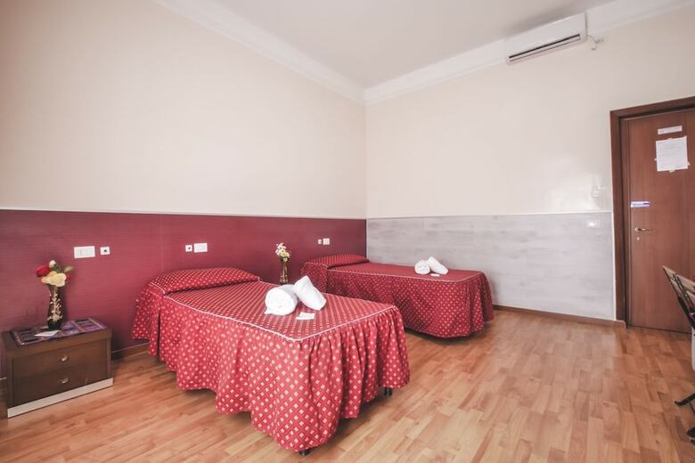 Hotel Vertex Guest House