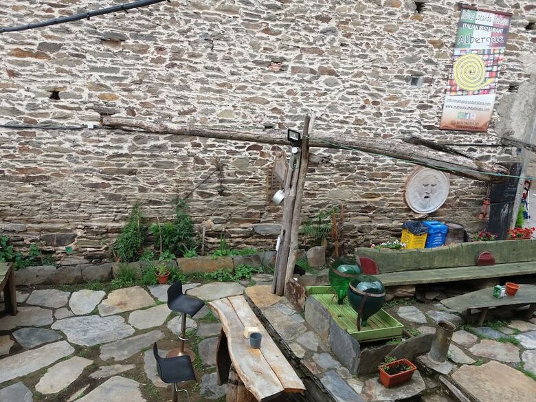 Hostal Albergue Matias Locanda