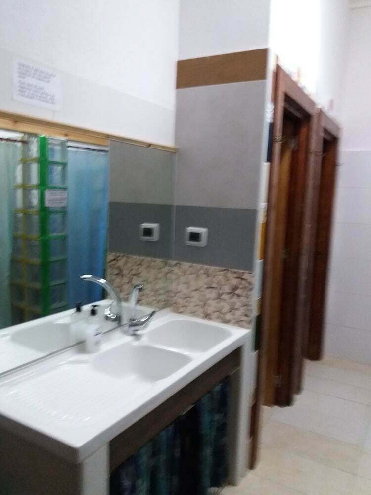 Hostal Albergue Matias Locanda