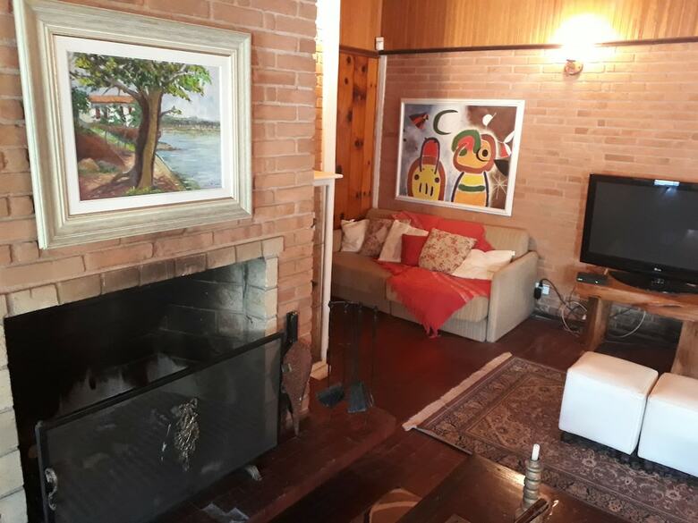 Casa de Valentina Com Espa�o Gourmet