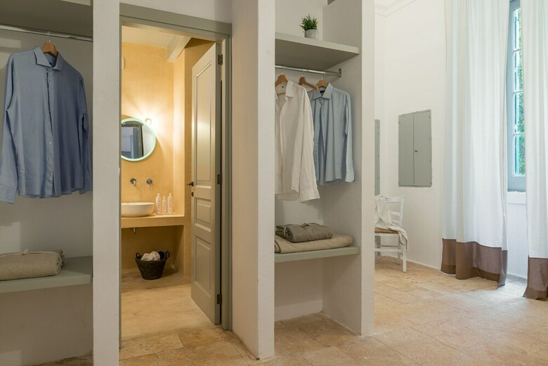 Villa Dimora Fumarola With Indoor Pool And Jacuzzi