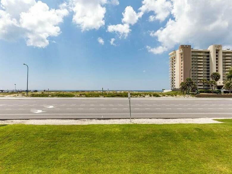Grande Caribbean By Meyer Vacation Rentals
