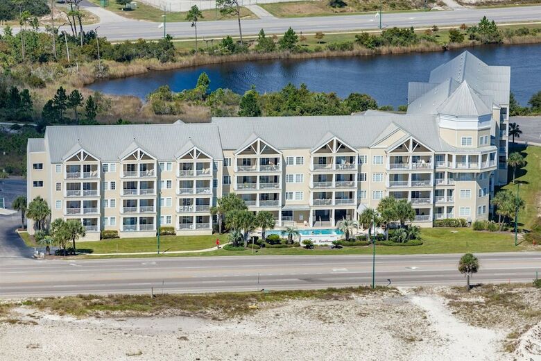 Grande Caribbean By Meyer Vacation Rentals