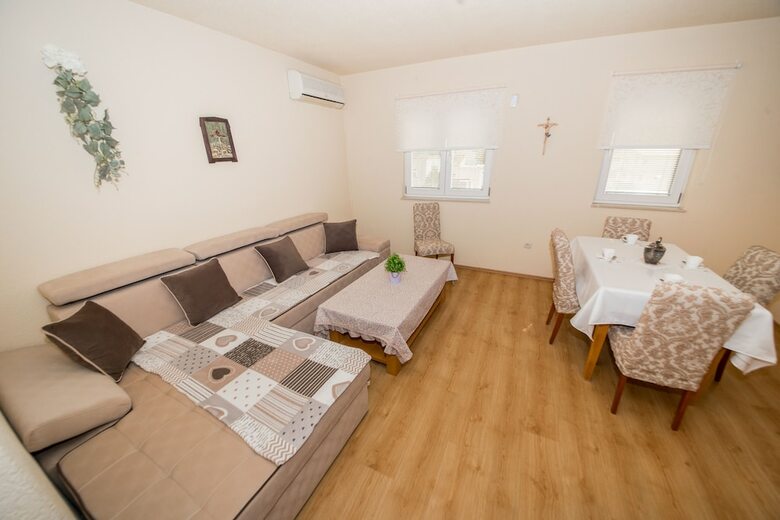 Soljic Apartments