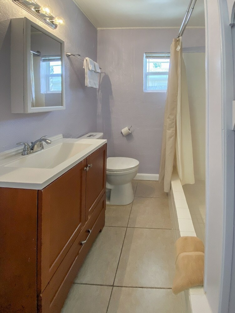 Apartamentos Indian Rocks Beach Suites
