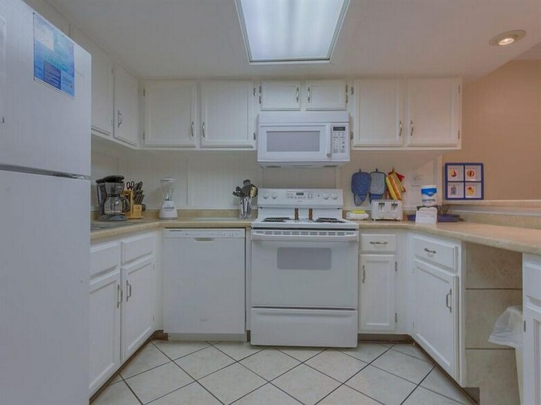 Castaways By Meyer Vacation Rentals