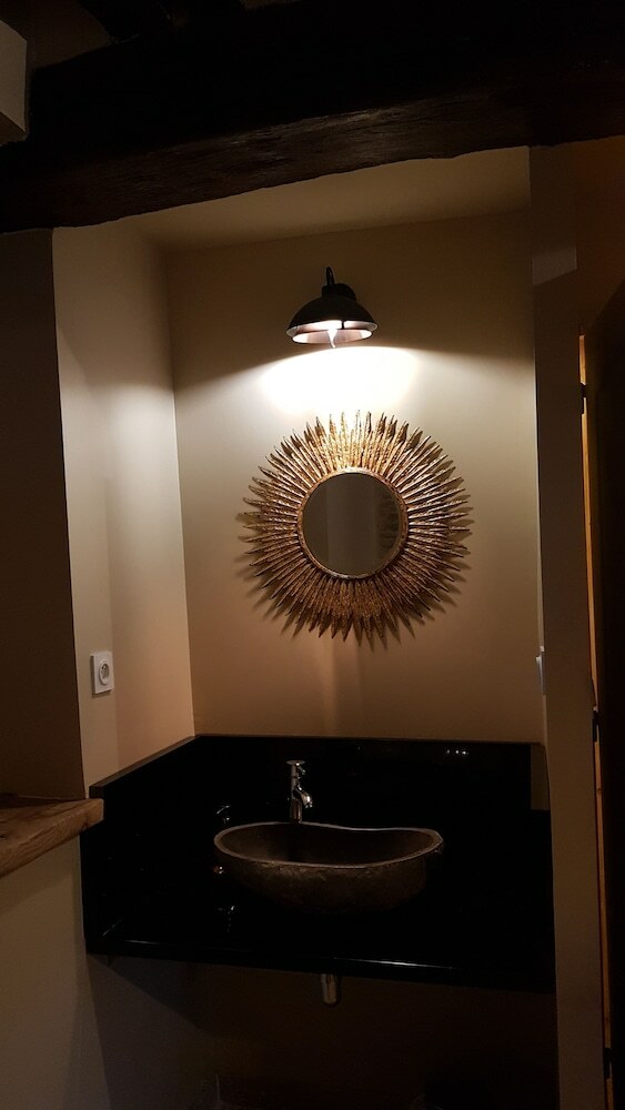 Apartamento Suites Avec Spa Priv� Manoir de Barbotin