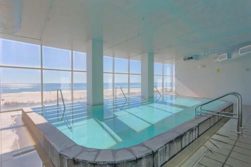 Island Tower By Meyer Vacation Rentals