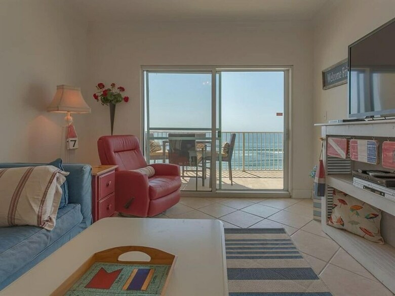 Crystal Shores By Meyer Vacation Rentals