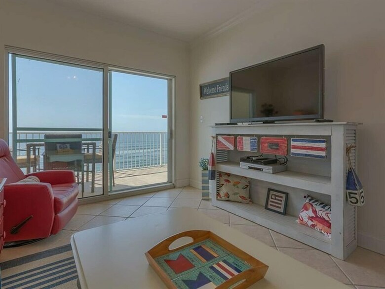 Crystal Shores By Meyer Vacation Rentals