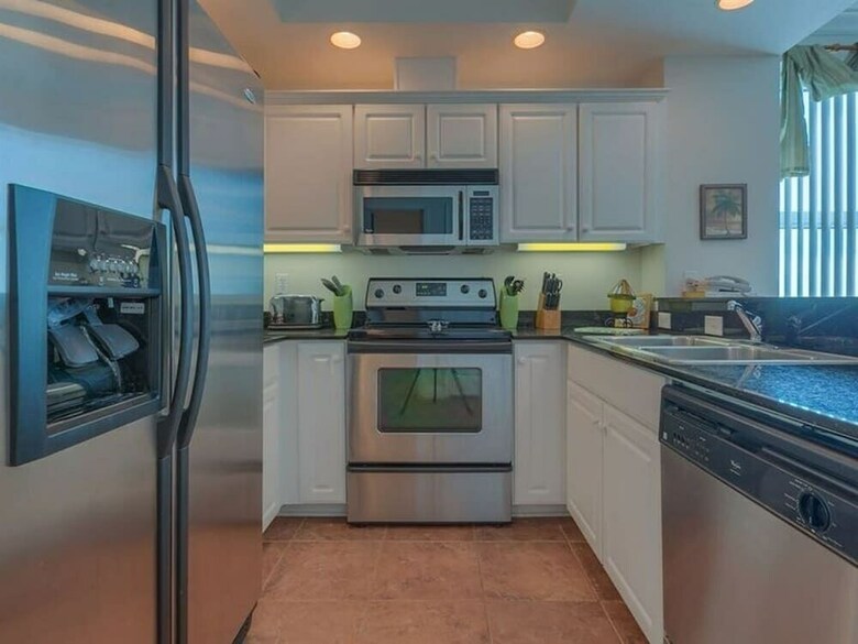 Crystal Shores By Meyer Vacation Rentals