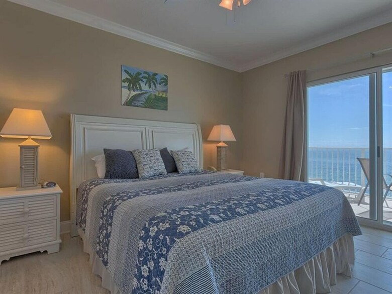 Crystal Shores By Meyer Vacation Rentals
