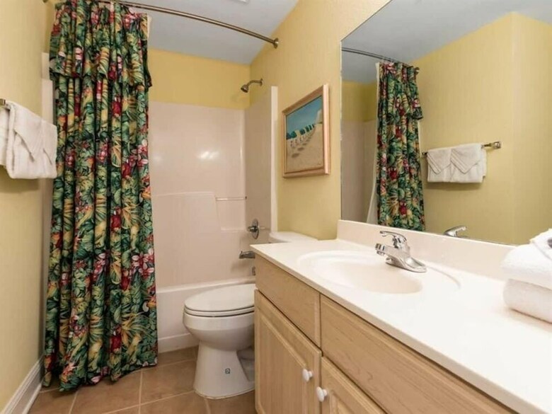 Crystal Shores By Meyer Vacation Rentals