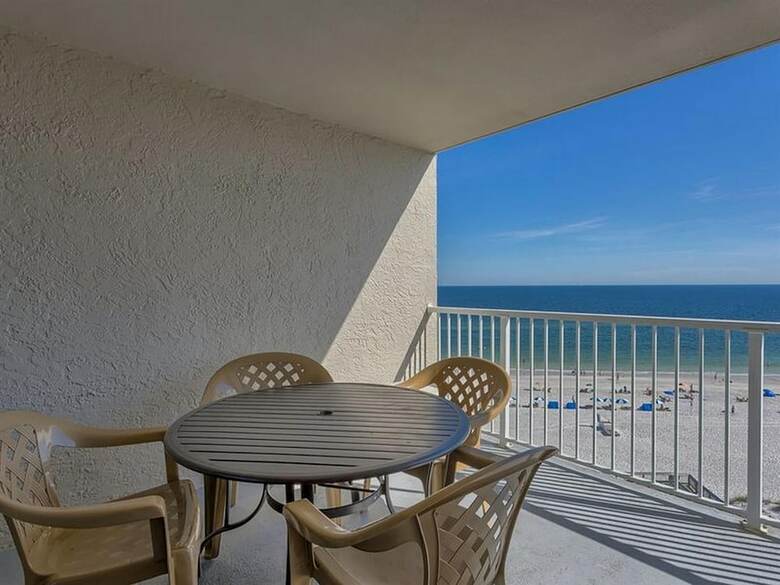Seaside Beach & Racquet By Meyer Vacation Rentals