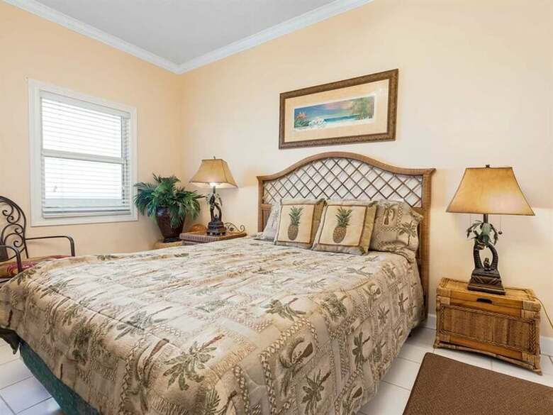 The Enclave By Meyer Vacation Rentals
