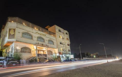 Albergue Pyramids Inn Motel