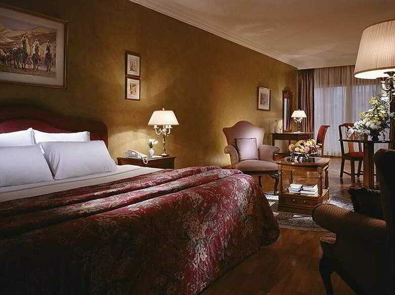 Amarante Pyramids Hotel (formerly Sheraton Royal Gardens)