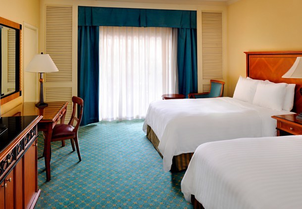 Cairo Marriott Hotel & Omar Khayyam Casino