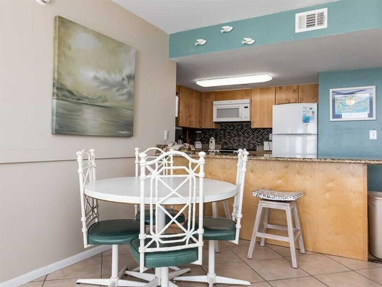 Island Sunrise By Meyer Vacation Rentals