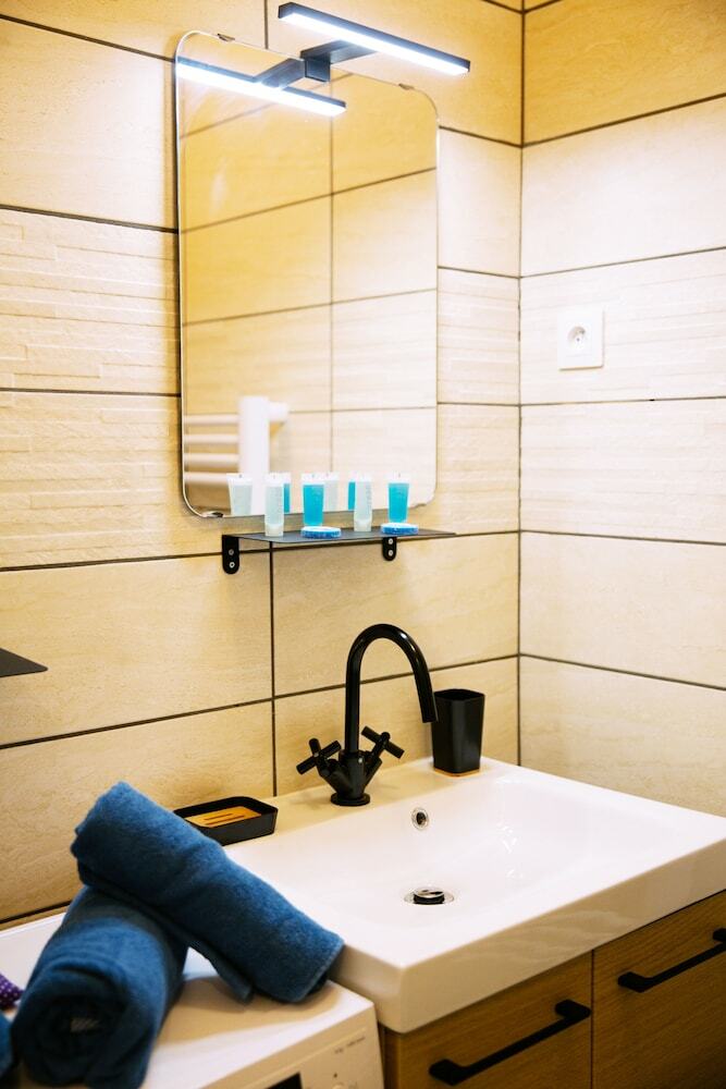 Apartamento Savonni�res - Toulon
