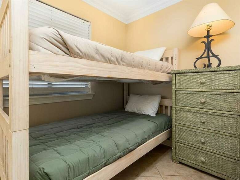 Romar Beach By Meyer Vacation Rentals