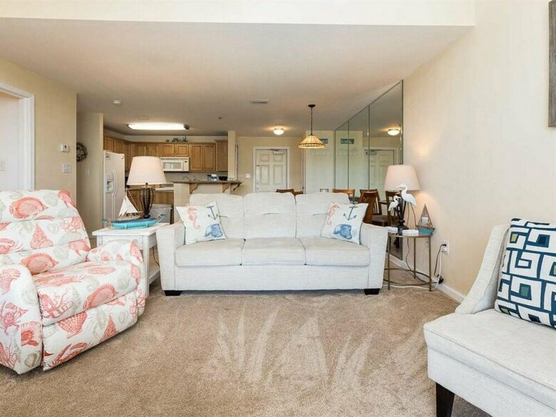 Navy Cove Harbor By Meyer Vacation Rentals