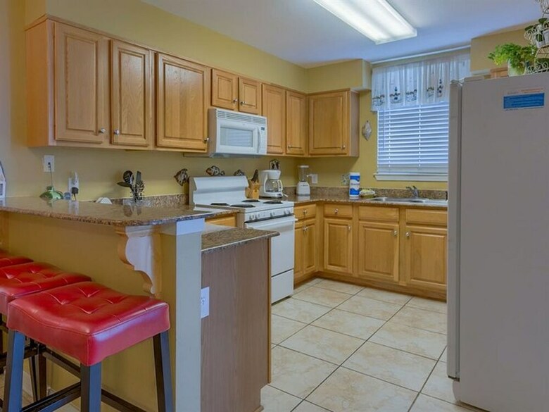 Navy Cove Harbor By Meyer Vacation Rentals