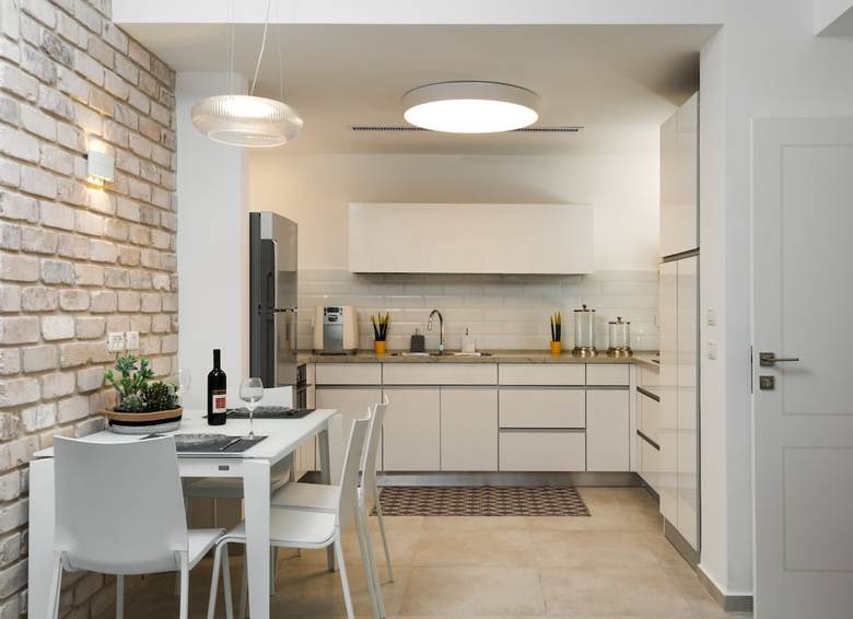 Apartamento Contemporary & Texture-rich Hideaway